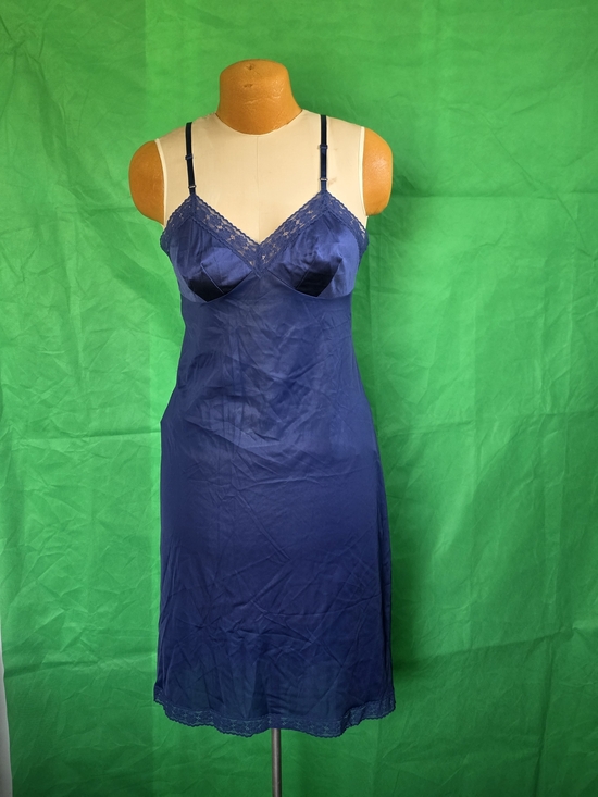 Vanity Fair Other - Vintage Vanity Fair  Nylon Antron III Slip Dress 34L Blue Lace Trim Romantic